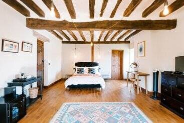 ベッドアンドブレックファースト Manoir De Jouralem