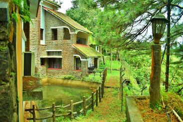 ホテル Adrak Summer Sand Hill Resort Vagamon