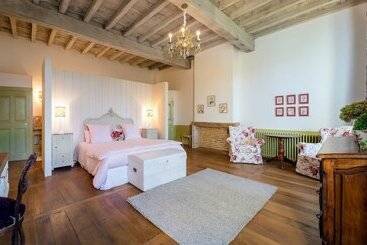 ペンション Château De Ronel