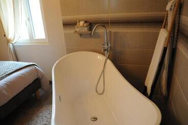 膳宿费 Le Nid De Sigogne