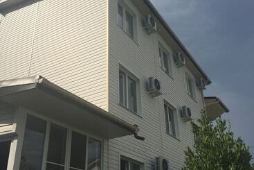 膳宿费 Letni Dagomis