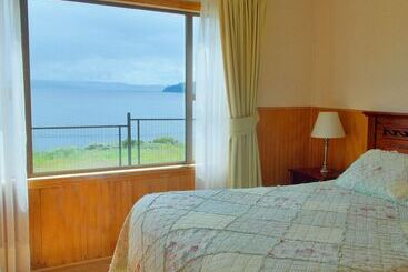 קוטג'' Cabañas Treng Treng