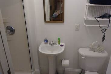 Steamers Bed & Breakfast