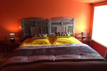 住宿加早餐  La Maison Du Baloir