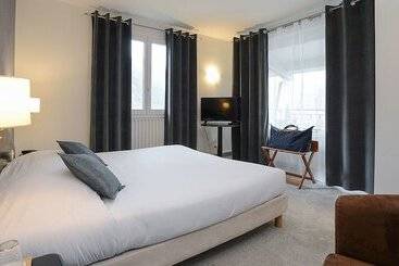 Отель Novalaise Plage