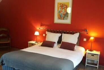 مبيت وإفطار Escale Au Chiteau