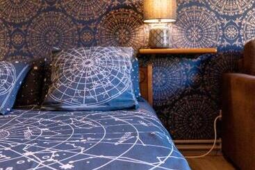 مبيت وإفطار Flopre