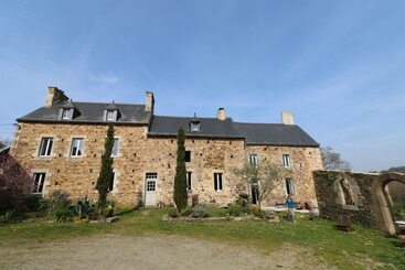 민박 Le Manoir De Panduonec