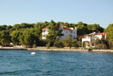 Gorgonia Apartments