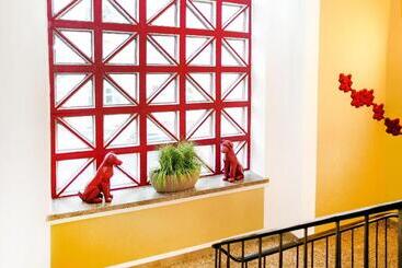 هتل Polonia  Frankfurt/oder