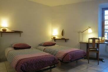 膳宿费 Au Figuier Des Cévennes