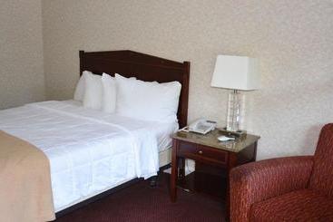فندق Atlantic Inn and Suites - Wall Township