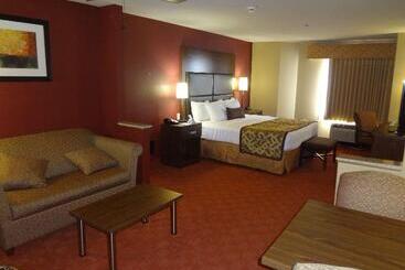 Best Western Plus Tulsa Woodland Hills Hotel And Suites