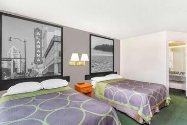 בית מלון כפרי Super 8 By Wyndham Athens