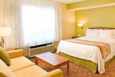 هتل Towneplace Suites By Marriott Newark Silicon Valley