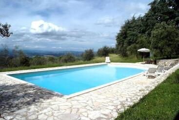 فندق Agriturismo Villa Godenano   Pool&relax
