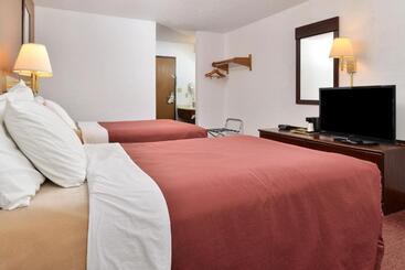 فندق على الطريق Americas Best Value Inn Beardstown