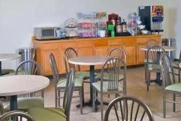 فندق على الطريق Comfort Inn Fairbanks