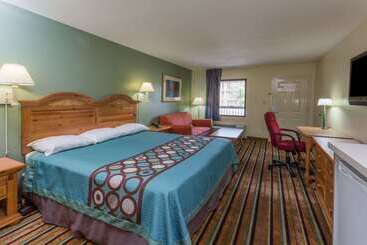 فندق على الطريق Super 8 By Wyndham Norcross/i85 Atlanta