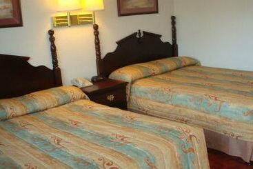 汽车旅馆  Travel Inn DeKalb 