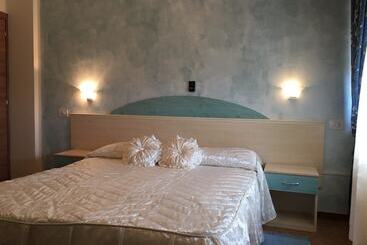 Ausonia Hotel Ristorante