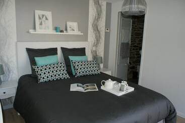 Bed and Breakfast Aux Agapanthes