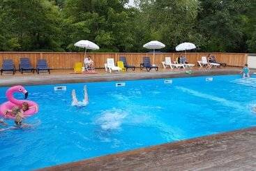 酒店 Camping Le Petit Lion   Lodges Bois