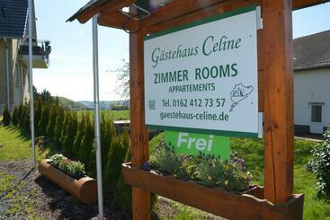 ペンション Gästehaus Celine