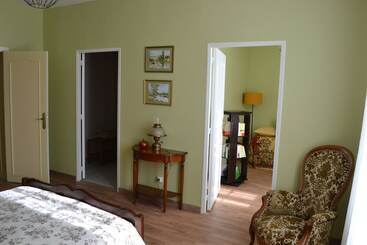 ペンション Le Clos Des Forges