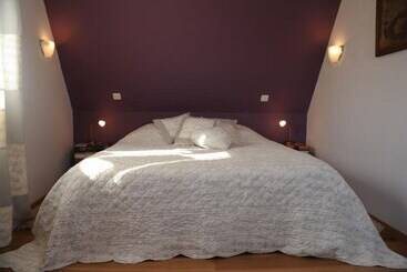 بنسيون Le Petit Schelishans