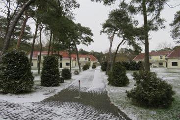 호스텔 Jugenddorf Wittow