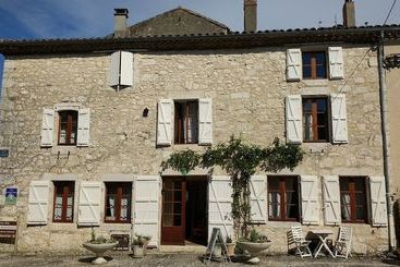 住宿加早餐  Le Tournesol Saint Clar