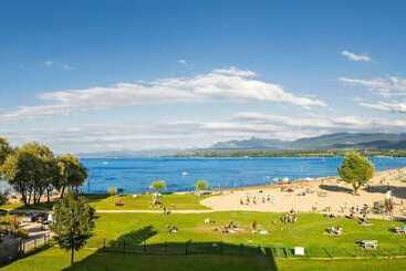 Отель Camping La Pinède