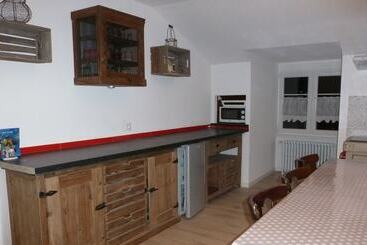 بنسيون Chambres D'hôtes Des 2 Lacs