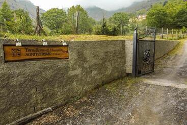 별장 Agriturismo Terrerosse Di Massadita