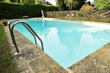 Bed and Breakfast Embarben Maison D Hotes