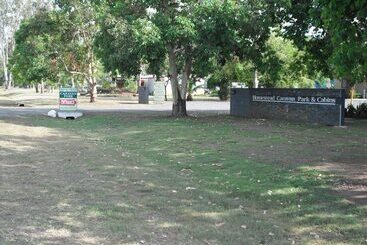 별장 Homestead Caravan Park