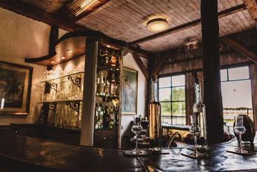 کلبه Homoki Lodge