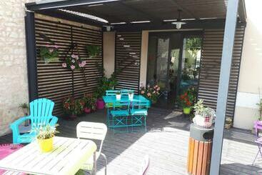 ホテル Au Bosquet Fleuri