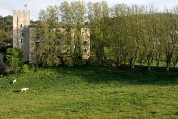 Отель Château D'esparron