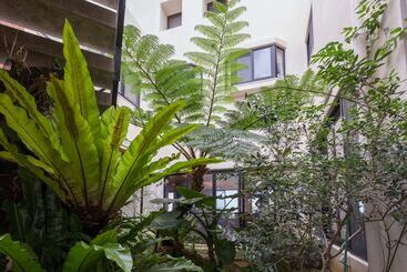 בית מלון כפרי Ocean Hills Chouraku Stay