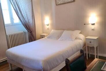 ベッドアンドブレックファースト Chateau Pontet D'eyrans & Spa