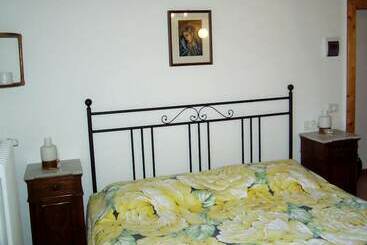 ベッドアンドブレックファースト Il Ghiro Di Brizzi Carlo