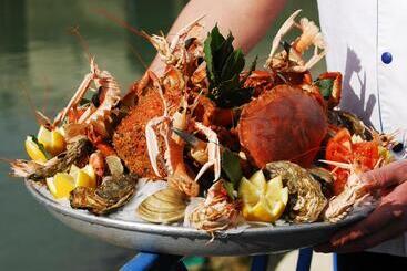 住宿加早餐 Chambres D Hôtes Le Logis Du Port Paradis