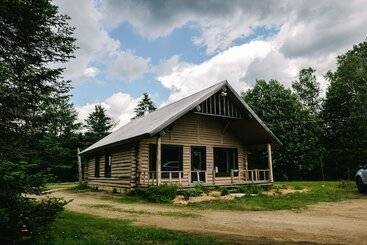 קוטג'' Chalet Du 4e Les Chalets Tourisma