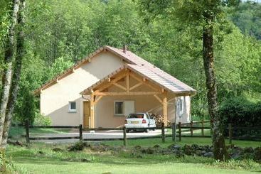 קוטג'' Gite Les 4 Saisons Lac De Chalain