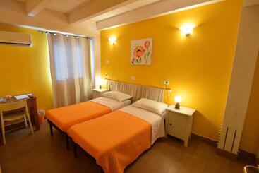 فندق ريفى Agriturismo Al Rifugio Divino