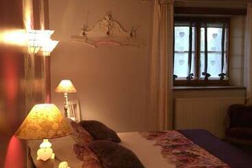 Пансион Domaine De La Haute Poignandière