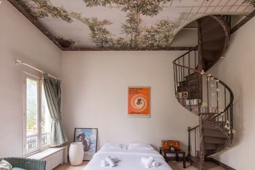 کلبه Charming Townhouse Near Parc Montsouris