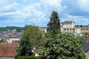 کلبه Gîte 9 Pers Centre Ville Jardin Et Parking Clos, Superbe Vue